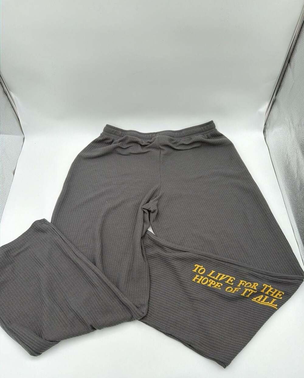 Taylor Swift Folklore To Live For The Hope Of It All Waffle Knit Lounge Pants XL - Picture 4 of 4